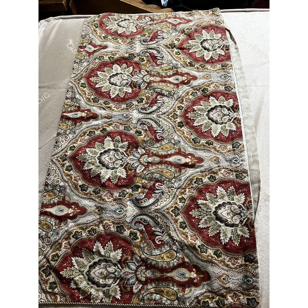 Rose Tree‎ Harrogate Paisley King Size Pillow Shams (2)
